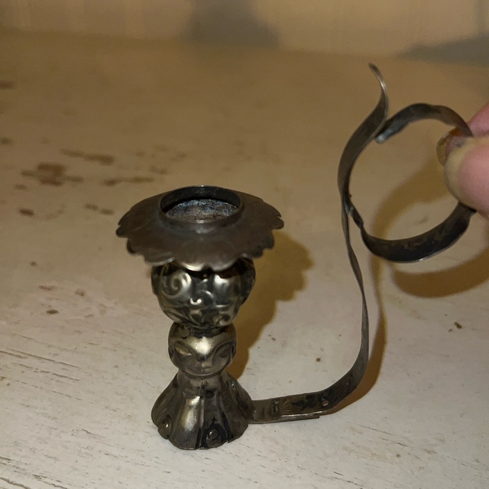 Antique 070 ornate Silver finger candle holder chamberstick